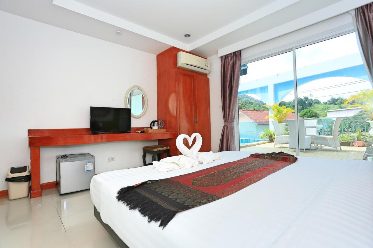 Hotel Lucky Sun Patong Exterior foto