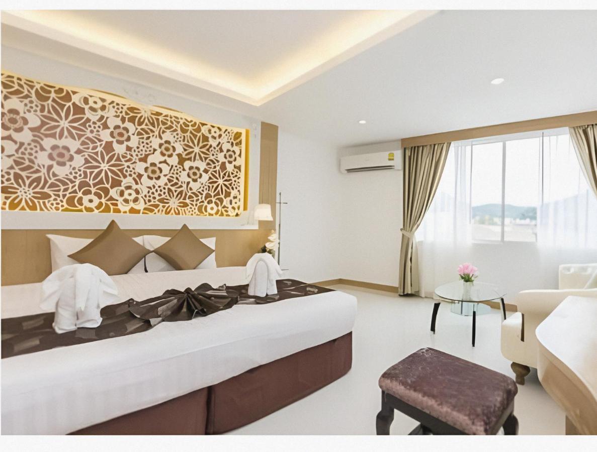Hotel Lucky Sun Patong Exterior foto